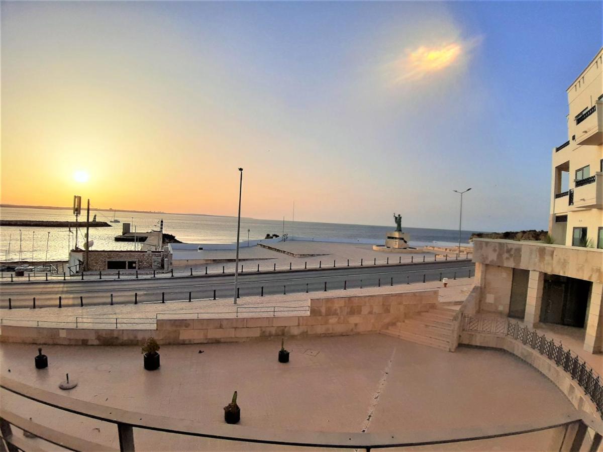 Potato Beach Apartment At Beach Front & Sea View Lagos Buitenkant foto