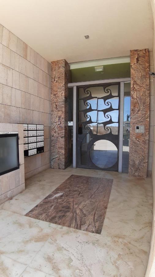 Potato Beach Apartment At Beach Front & Sea View Lagos Buitenkant foto